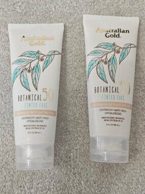Australian Gold 50 Botanical Tinted BB Cream Fair to Light Skin sunscreen 2 tube
